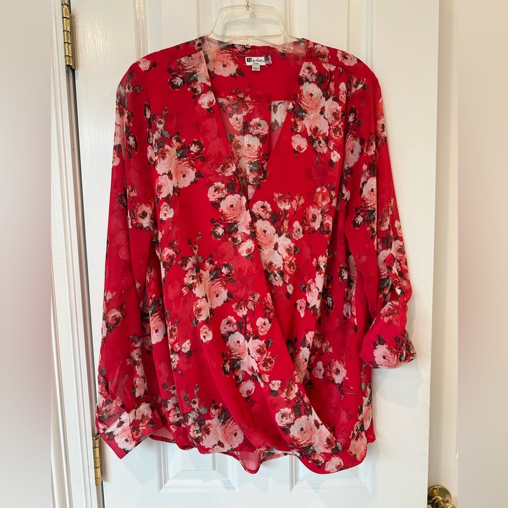 Kut from the Kloth: Floral Red Women's Top
